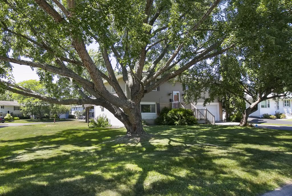 View of Residential at 2220 Pennsylvania Avenue, Saint Louis Park MN 55426, Saint Louis Park - Mike Wilen | Minnesota Team Real Estate