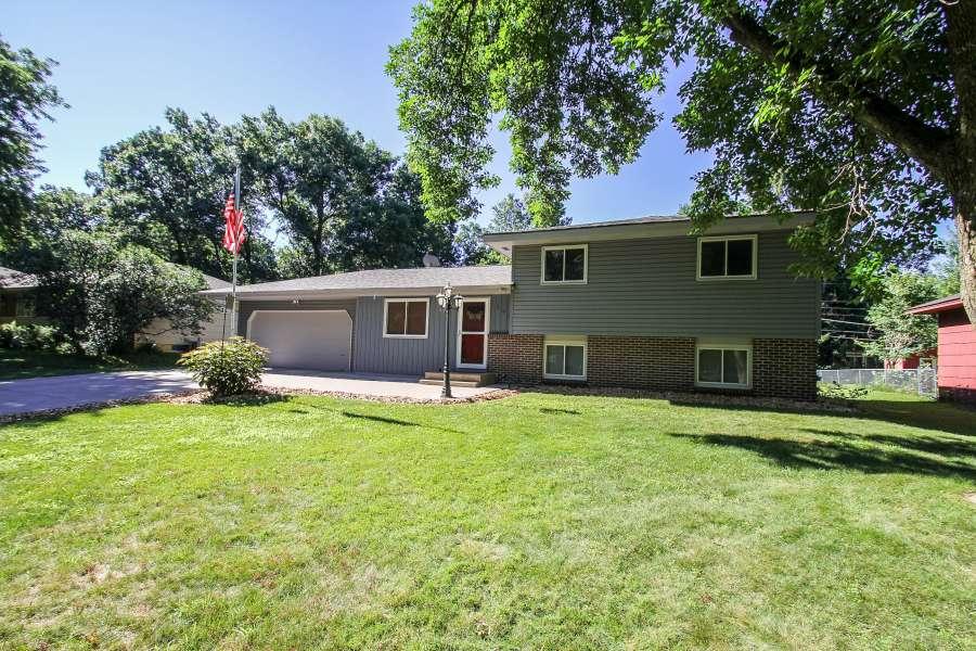 View of Residential at 840 Oak Ridge Point, Blaine MN 55434, Blaine - Mike Wilen | Minnesota Team Real Estate