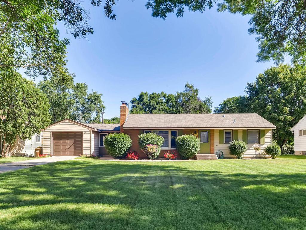 View of Residential at 2121 Roth Place, White Bear Lake MN 55110, White Bear Lake - Mike Wilen | Minnesota Team Real Estate