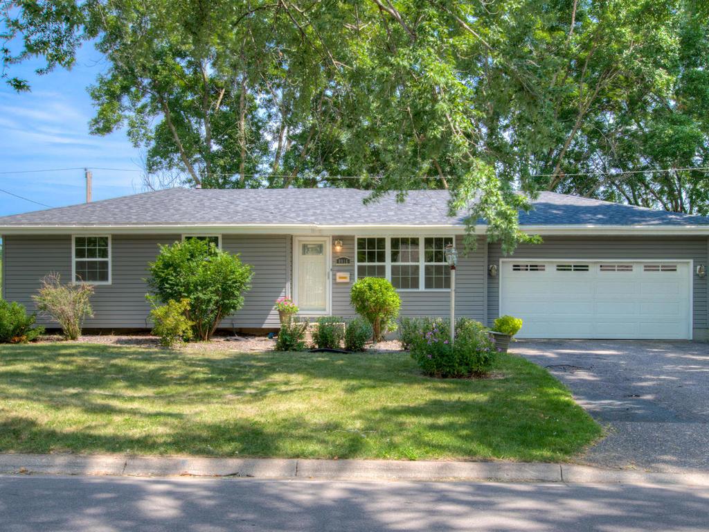 View of Residential at 8916 Northwood Parkway, New Hope MN 55427, New Hope - Mike Wilen | Minnesota Team Real Estate