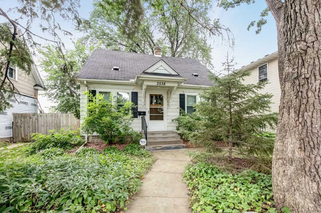 View of Residential at 3538 Grimes Avenue, Robbinsdale MN 55422, Robbinsdale - Mike Wilen | Minnesota Team Real Estate