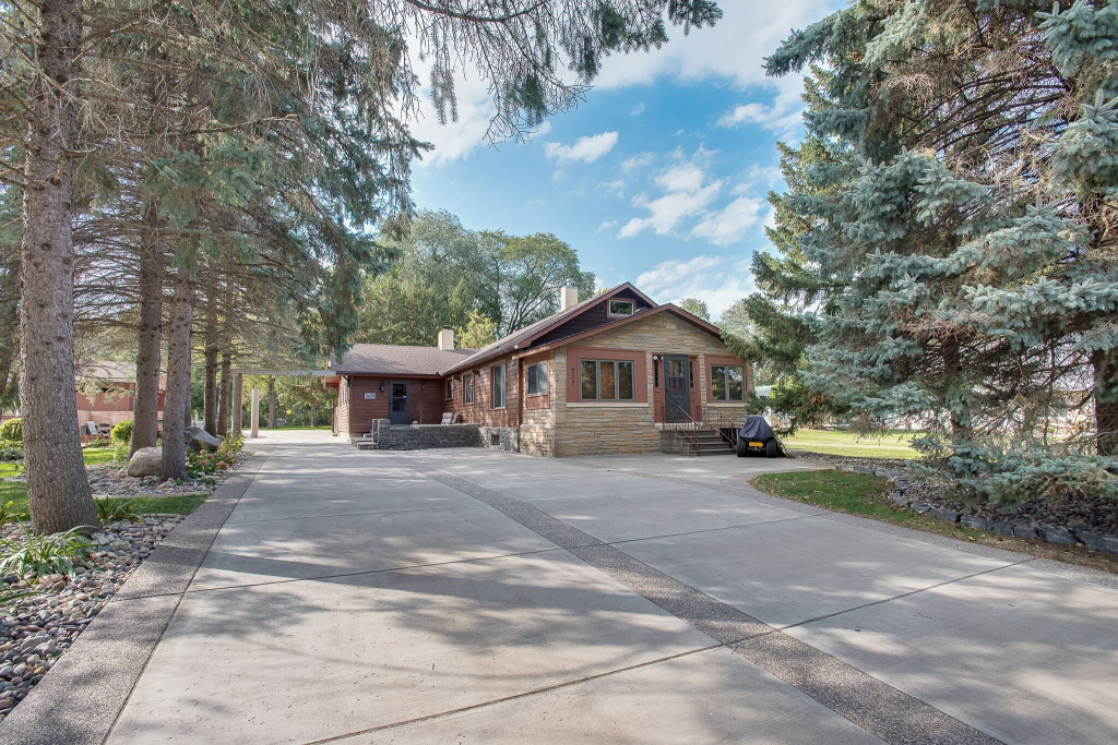 View of Residential at 717 2nd Street, Saint Paul Park MN 55071, Saint Paul Park - Mike Wilen | Minnesota Team Real Estate