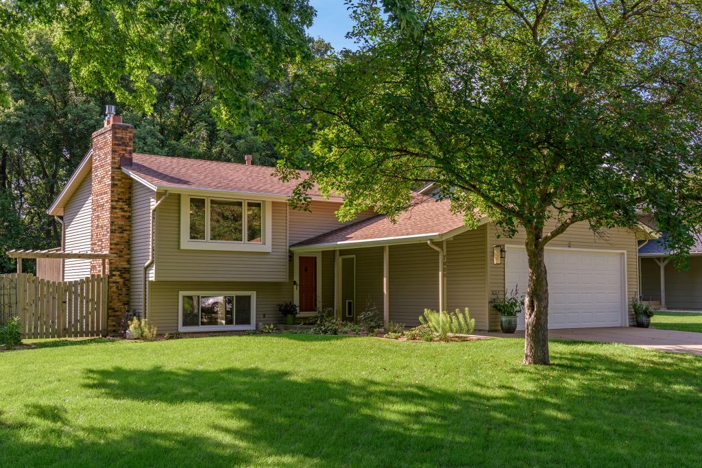 View of Residential at 7080 Springhill Circle, Eden Prairie MN 55346, Eden Prairie - Mike Wilen | Minnesota Team Real Estate