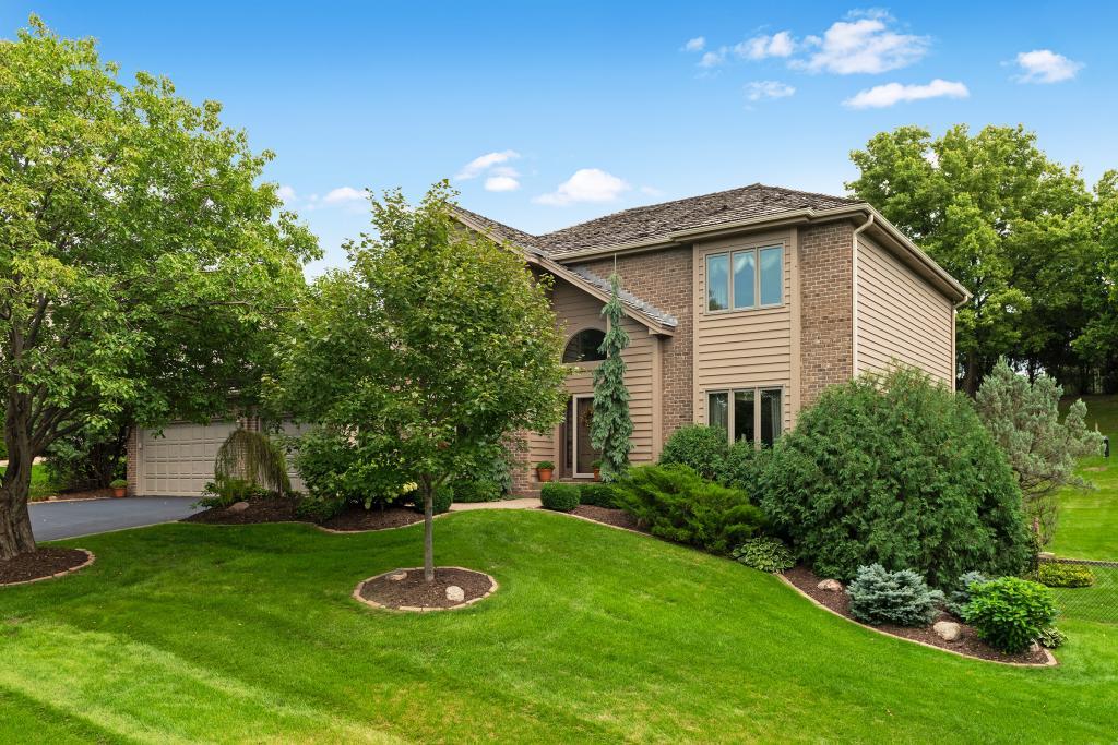 View of Residential at 5317 River Bluff Curve, Bloomington MN 55437, Bloomington - Mike Wilen | Minnesota Team Real Estate