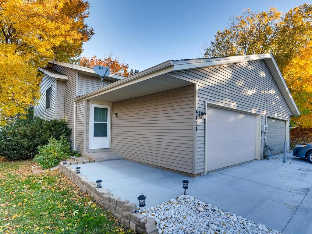 View of Residential at 4454 Cinnamon Ridge Trail, Eagan MN 55122, Eagan - Mike Wilen | Minnesota Team Real Estate