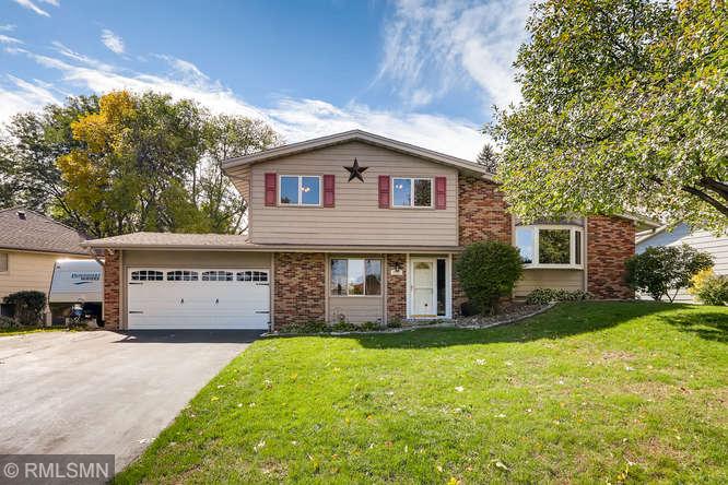 View of Residential at 9001 34th Avenue, New Hope MN 55427, New Hope - Mike Wilen | Minnesota Team Real Estate