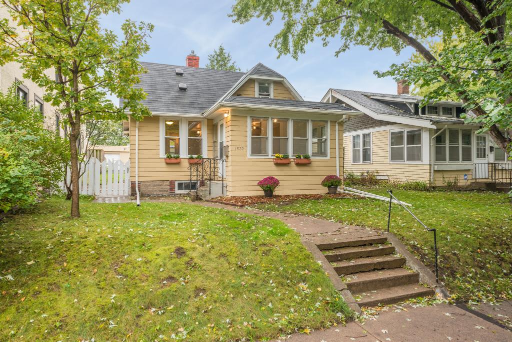 View of Residential at 1532 Iglehart Avenue, Saint Paul MN 55104, Saint Paul - Mike Wilen | Minnesota Team Real Estate