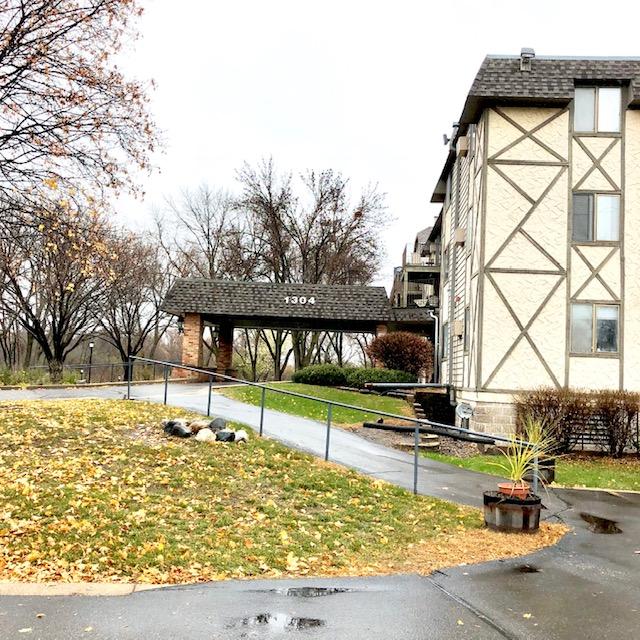 View of Residential at 1304 Medicine Lake Drive #306, Plymouth MN 55441, Plymouth - Mike Wilen | Minnesota Team Real Estate