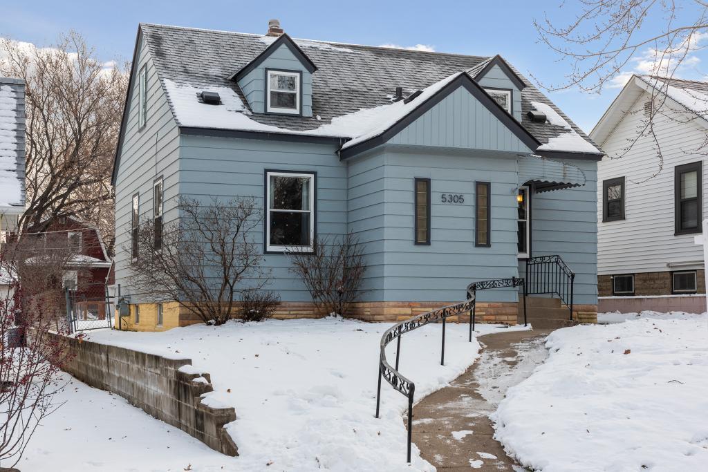 View of Residential at 5305 Nokomis Avenue, Minneapolis MN 55417, Minneapolis - Mike Wilen | Minnesota Team Real Estate