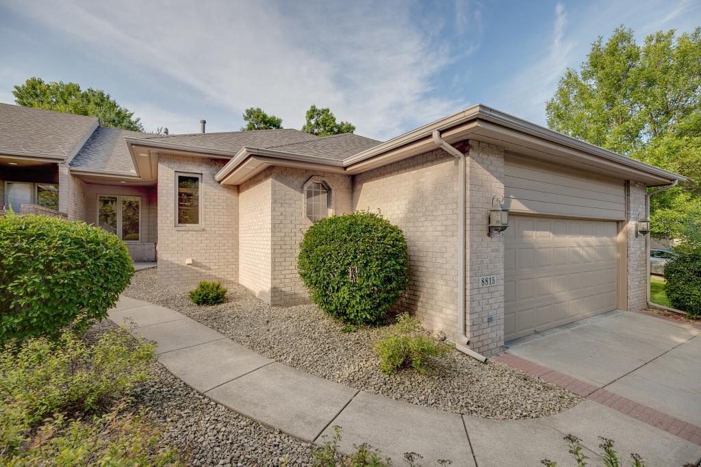 View of Residential at 8815 Hunters Way, Apple Valley MN 55124, Apple Valley - Mike Wilen | Minnesota Team Real Estate