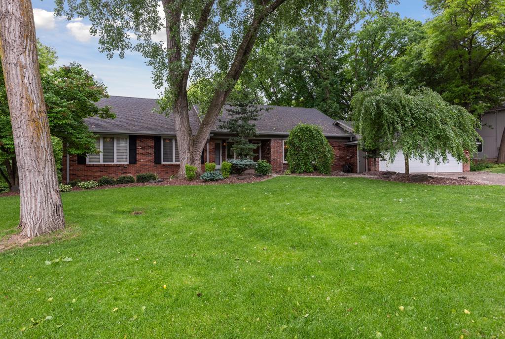 View of Residential at 6615 Parkwood Lane, Edina MN 55436, Edina - Mike Wilen | Minnesota Team Real Estate