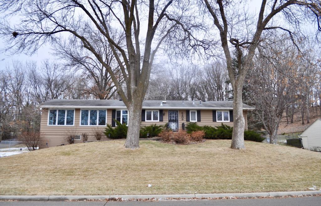 View of Residential at 6209 Hillside Road, Edina MN 55436, Edina - Mike Wilen | Minnesota Team Real Estate