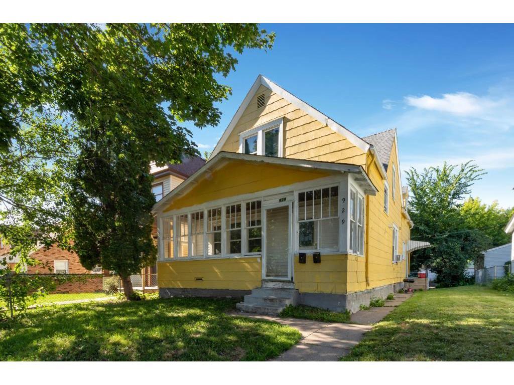 View of Residential Income at 929 Magnolia avenue Avenue, Saint Paul MN 55106, Saint Paul - Mike Wilen | Minnesota Team Real Estate