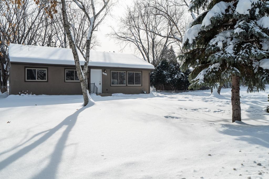 View of Residential at 206 Roselawn Avenue, Maplewood MN 55117, Maplewood - Mike Wilen | Minnesota Team Real Estate