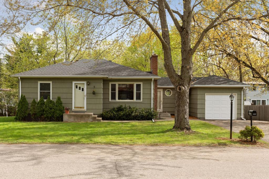 View of Residential at 17309 Bay Circle, Wayzata MN 55391, Wayzata - Mike Wilen | Minnesota Team Real Estate