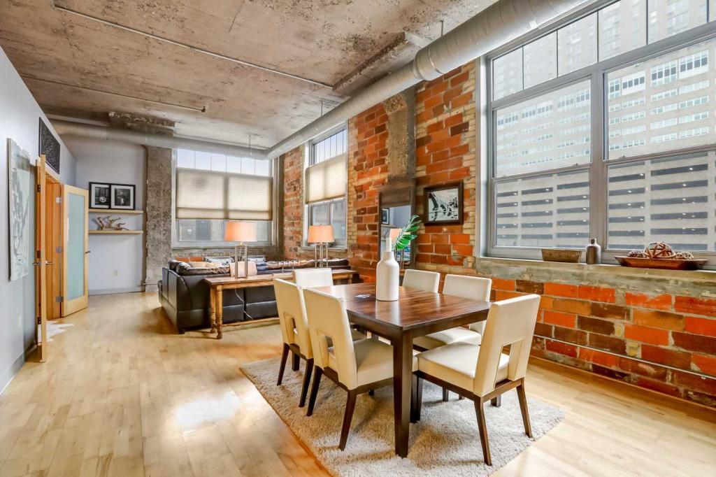 View of Residential at 521 7th Street #306, Minneapolis MN 55415, Minneapolis - Mike Wilen | Minnesota Team Real Estate