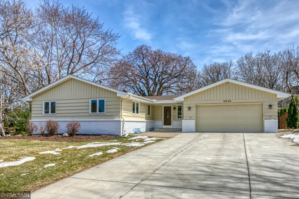 View of Residential at 9948 Oak Shore Drive, Lakeville MN 55044, Lakeville - Mike Wilen | Minnesota Team Real Estate
