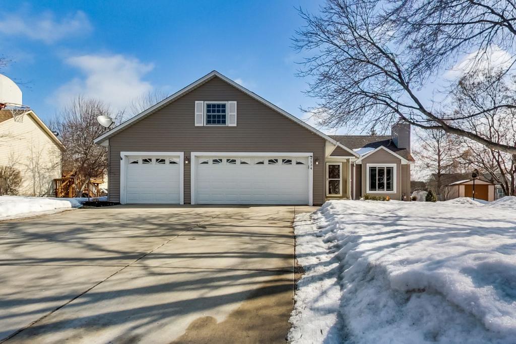 View of Residential at 9534 Niagara Lane, Maple Grove MN 55369, Maple Grove - Mike Wilen | Minnesota Team Real Estate