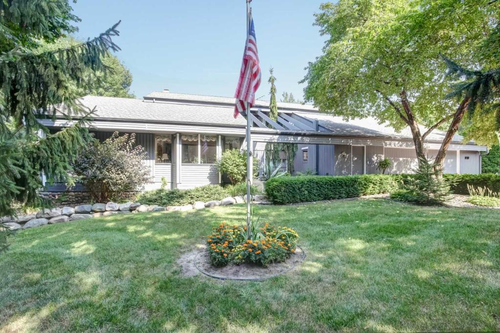 View of Residential at 1901 Melody Hill Circle, Excelsior MN 55331, Excelsior - Mike Wilen | Minnesota Team Real Estate