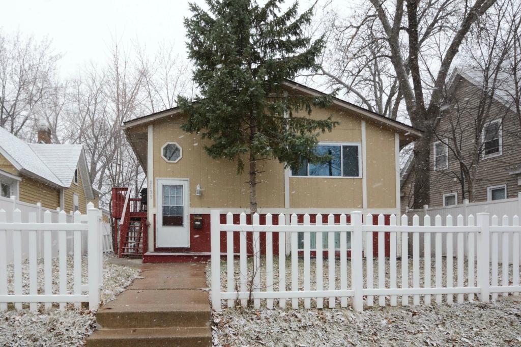 View of Residential at 2635 Dupont Avenue, Minneapolis MN 55411, Minneapolis - Mike Wilen | Minnesota Team Real Estate