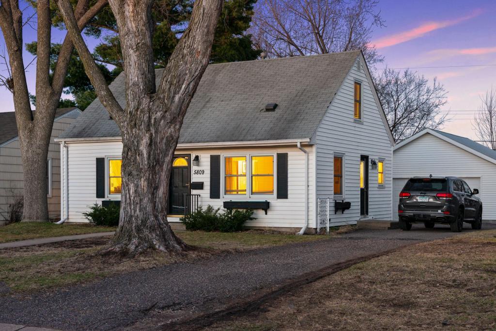 View of Residential at 5809 York Avenue, Edina MN 55410, Edina - Mike Wilen | Minnesota Team Real Estate