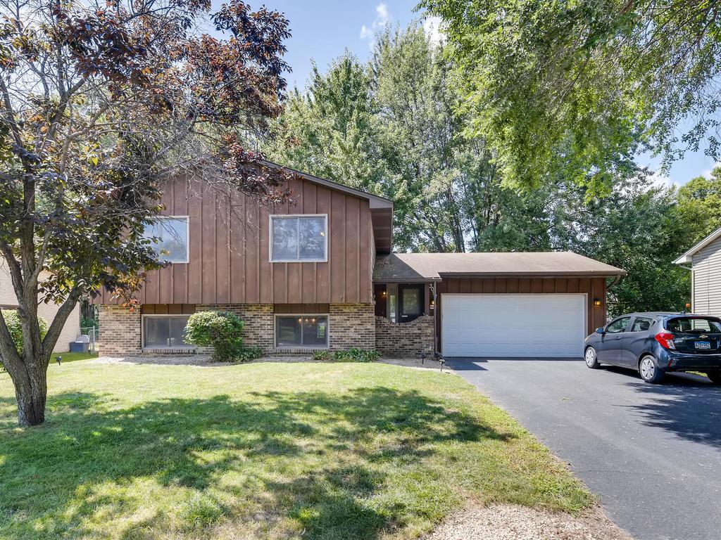 View of Residential at 3097 Mount Ridge Road, Roseville MN 55113, Roseville - Mike Wilen | Minnesota Team Real Estate