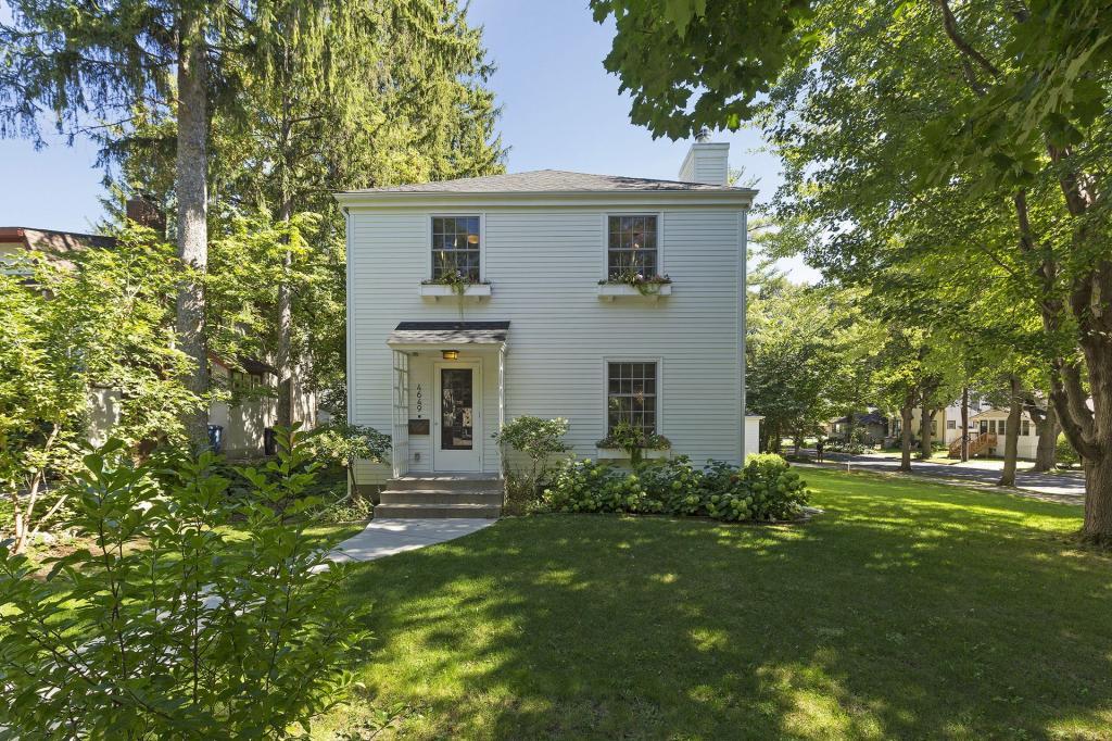 View of Residential at 4649 York Avenue, Minneapolis MN 55410, Minneapolis - Mike Wilen | Minnesota Team Real Estate