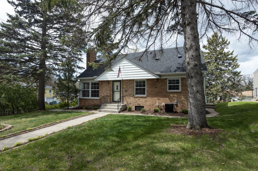 View of Residential at 3501 Abbott Avenue, Robbinsdale MN 55422, Robbinsdale - Mike Wilen | Minnesota Team Real Estate