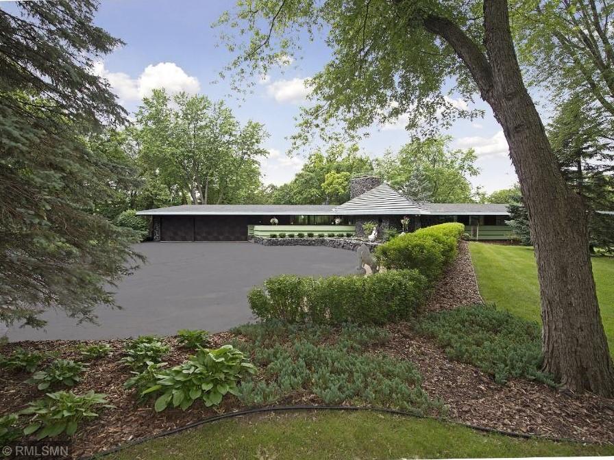 View of Residential at 2410 Oakland Road, Minnetonka MN 55305, Minnetonka - Mike Wilen | Minnesota Team Real Estate