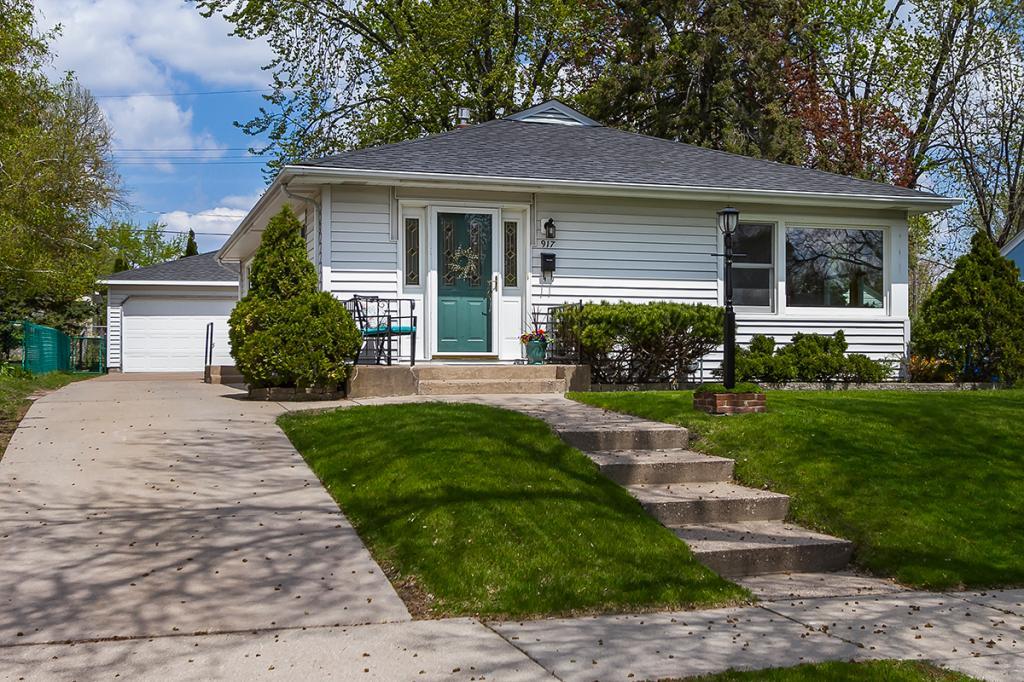 View of Residential at 917 Idaho Avenue, Saint Paul MN 55117, Saint Paul - Mike Wilen | Minnesota Team Real Estate