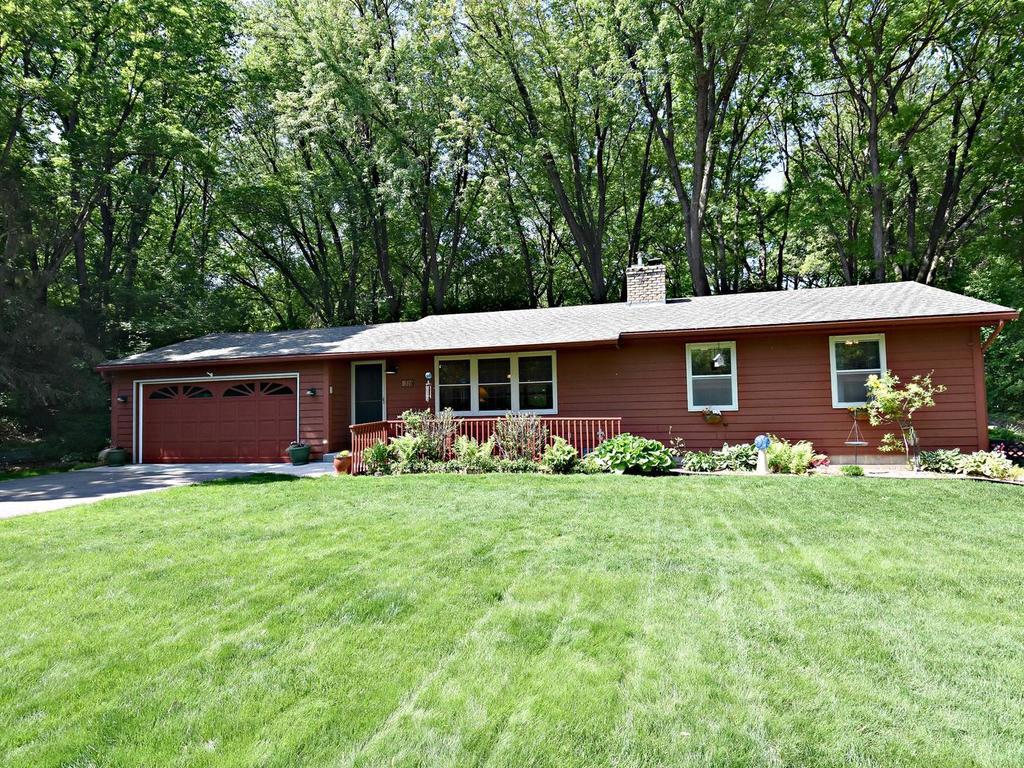 View of Residential at 326 Cimarron Road, Apple Valley MN 55124, Apple Valley - Mike Wilen | Minnesota Team Real Estate