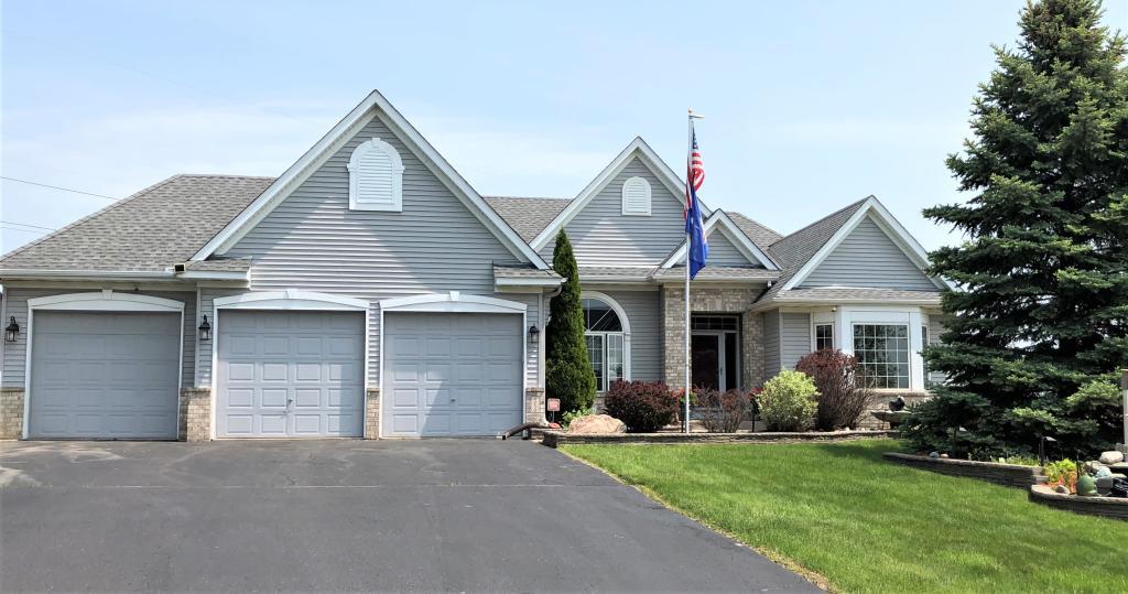 View of Residential at 3050 Duluth Street, Maplewood MN 55109, Maplewood - Mike Wilen | Minnesota Team Real Estate