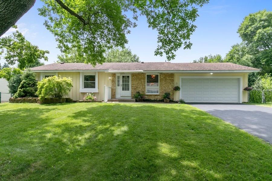 View of Residential at 11481 Kensington Drive, Eden Prairie MN 55347, Eden Prairie - Mike Wilen | Minnesota Team Real Estate