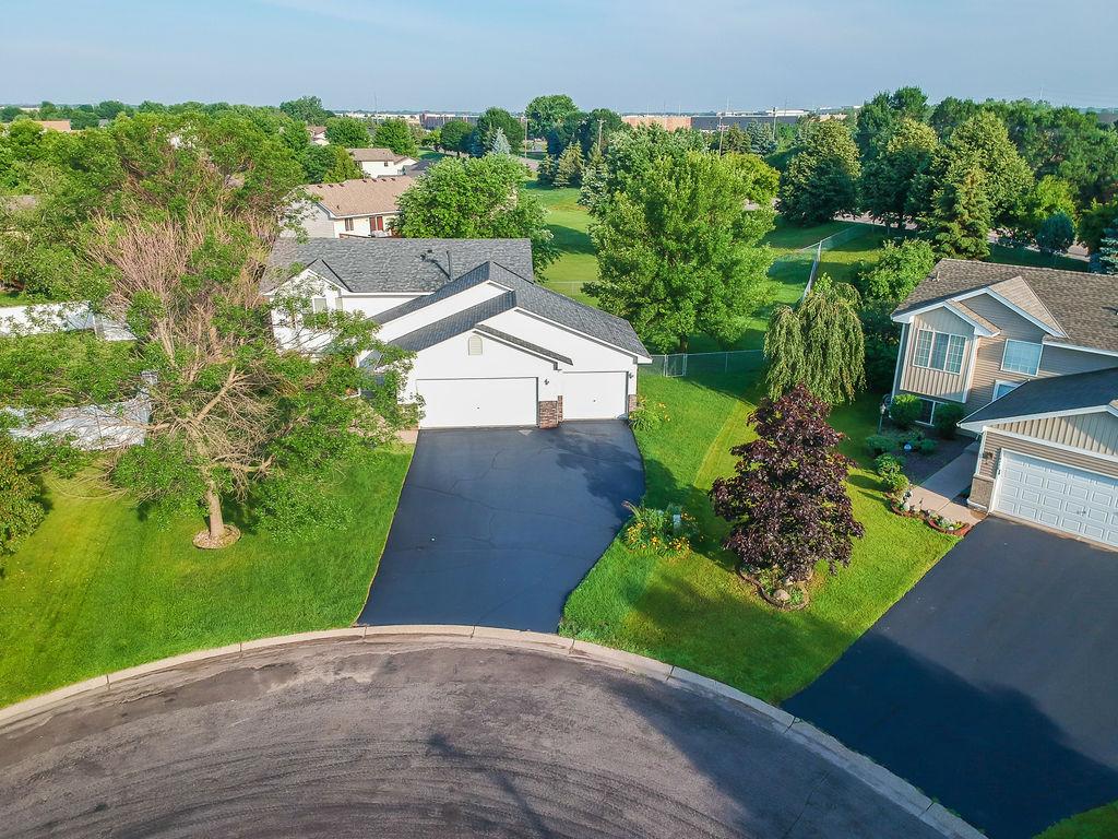 View of Residential at 6724 92nd Court N, Brooklyn Park MN 55445, Brooklyn Park - Mike Wilen | Minnesota Team Real Estate