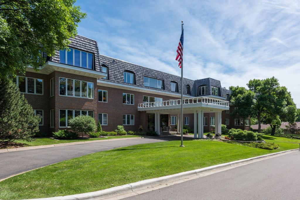 View of Residential at 6105 Eden Prairie Road #31, Edina MN 55436, Edina - Mike Wilen | Minnesota Team Real Estate