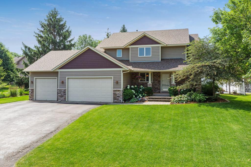 View of Residential at 2570 Valley View Avenue, Maplewood MN 55119, Maplewood - Mike Wilen | Minnesota Team Real Estate