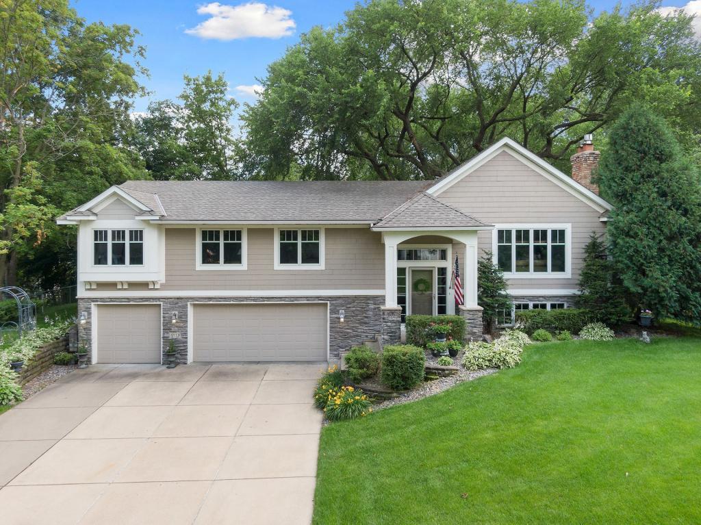 View of Residential at 5713 Kemrich Drive, Edina MN 55439, Edina - Mike Wilen | Minnesota Team Real Estate