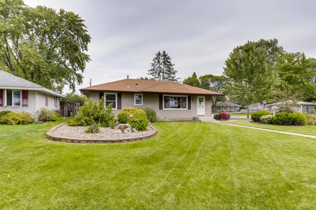 View of Residential at 6728 90th Street, Cottage Grove MN 55016, Cottage Grove - Mike Wilen | Minnesota Team Real Estate