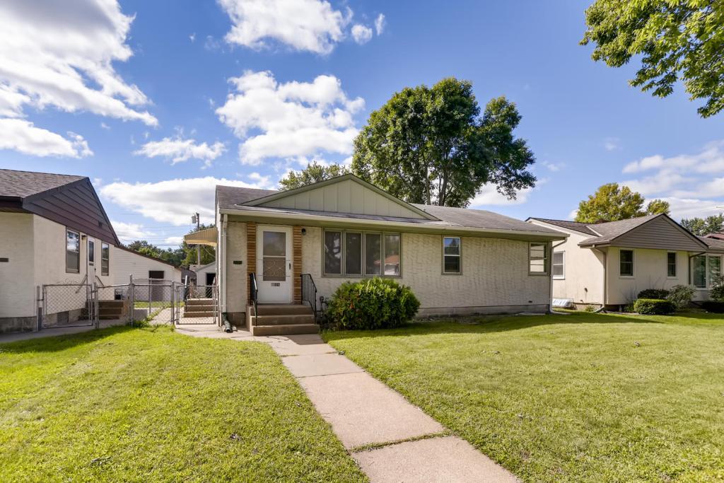 View of Residential at 2528 Nokomis Avenue, Saint Paul MN 55119, Saint Paul - Mike Wilen | Minnesota Team Real Estate
