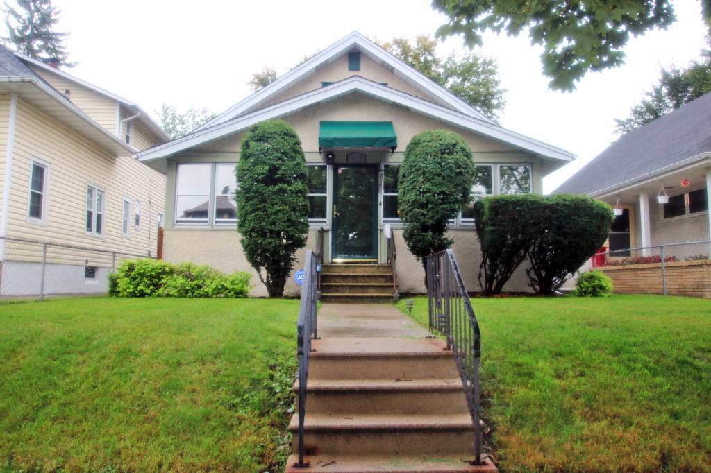 View of Residential at 1028 3rd Street, Saint Paul MN 55106, Saint Paul - Mike Wilen | Minnesota Team Real Estate