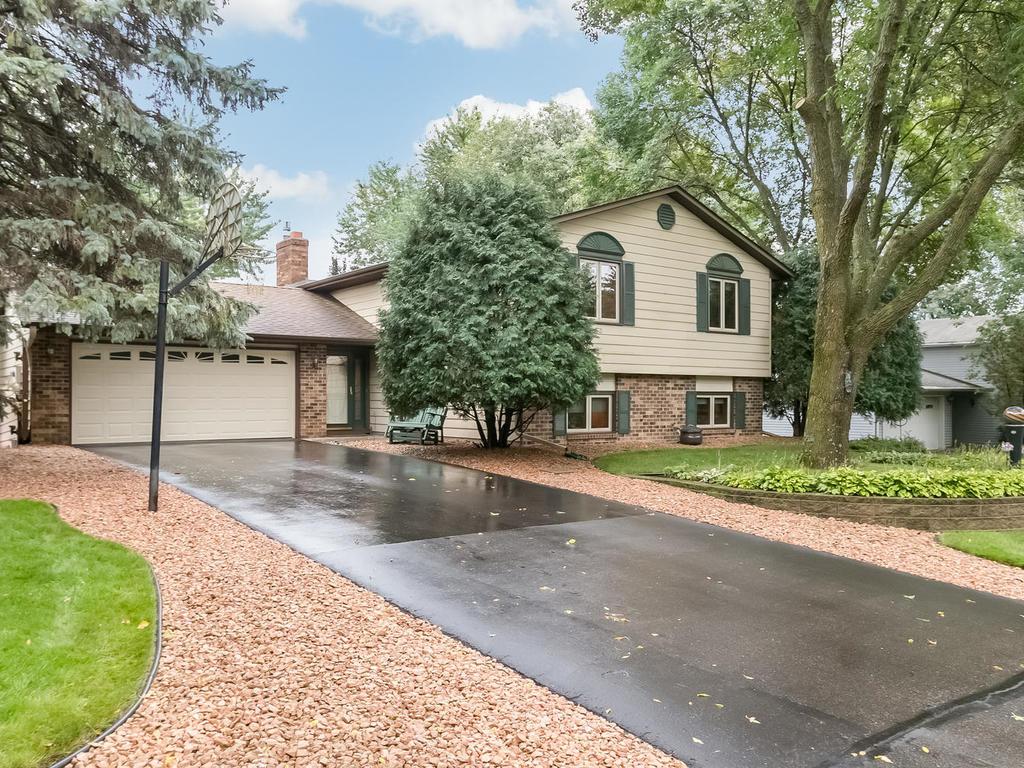 View of Residential at 12094 Chesholm Lane, Eden Prairie MN 55347, Eden Prairie - Mike Wilen | Minnesota Team Real Estate