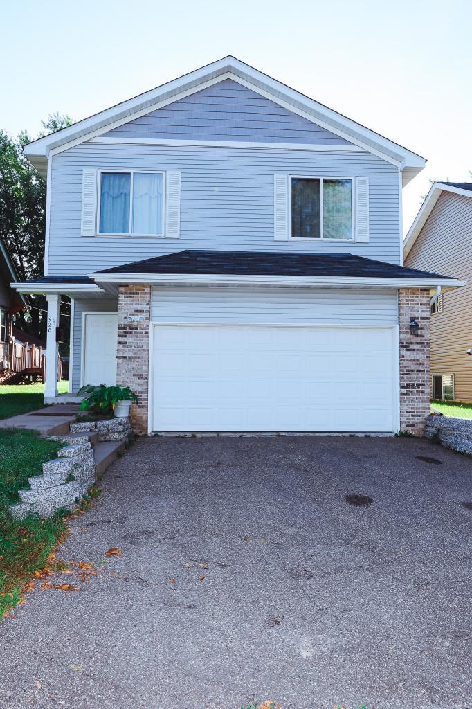 View of Residential at 928 Iroquois Avenue, Saint Paul MN 55119, Saint Paul - Mike Wilen | Minnesota Team Real Estate