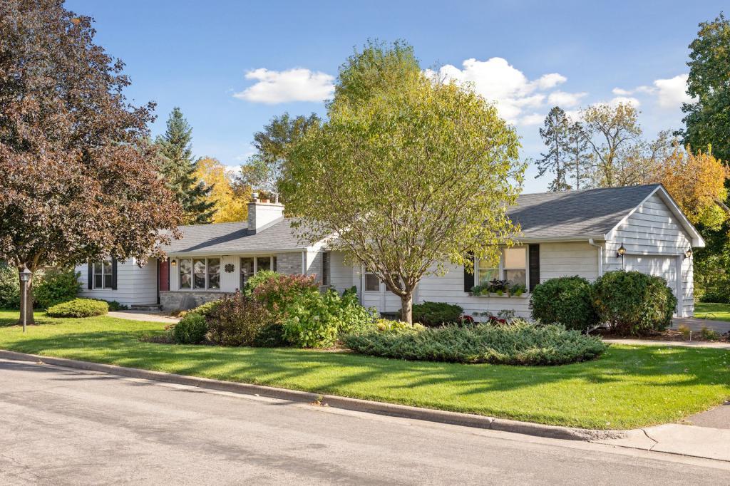 View of Residential at 2955 Independence Avenue, Saint Louis Park MN 55426, Saint Louis Park - Mike Wilen | Minnesota Team Real Estate