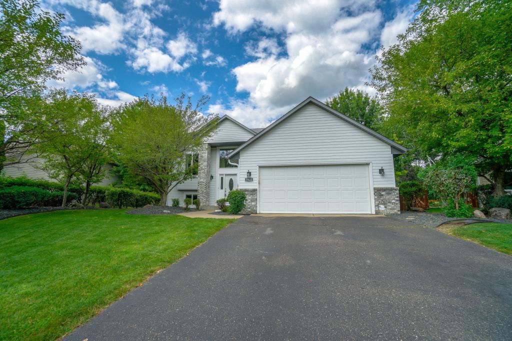 View of Residential at 7822 20th Street, Oakdale MN 55128, Oakdale - Mike Wilen | Minnesota Team Real Estate