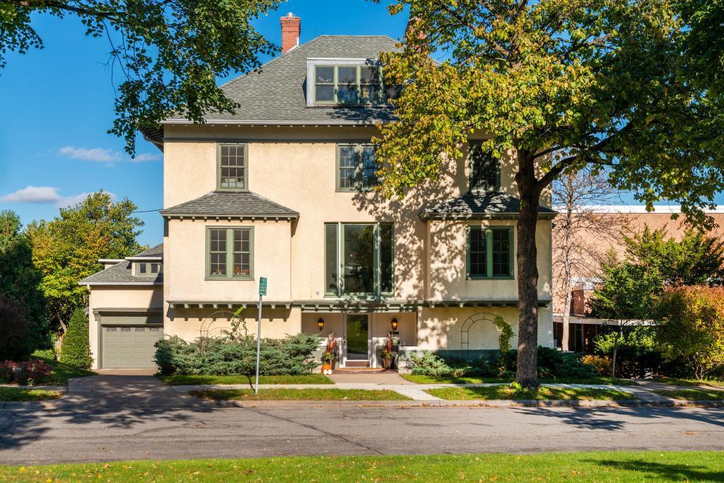 View of Residential at 910 Mount Curve Avenue, Minneapolis MN 55403, Minneapolis - Mike Wilen | Minnesota Team Real Estate