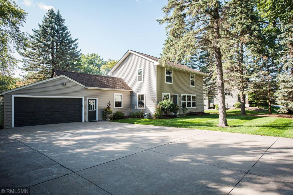 View of Residential at 725 Lanewood Lane, Plymouth MN 55447, Plymouth - Mike Wilen | Minnesota Team Real Estate