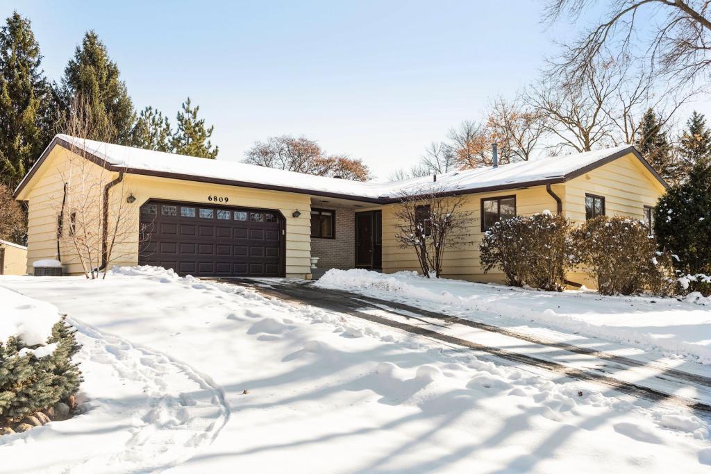View of Residential at 6809 Sally Lane, Edina MN 55439, Edina - Mike Wilen | Minnesota Team Real Estate