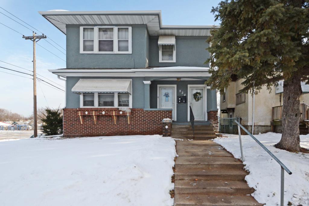 View of Residential Income at 924 Penn Avenue, Minneapolis MN 55411, Minneapolis - Mike Wilen | Minnesota Team Real Estate
