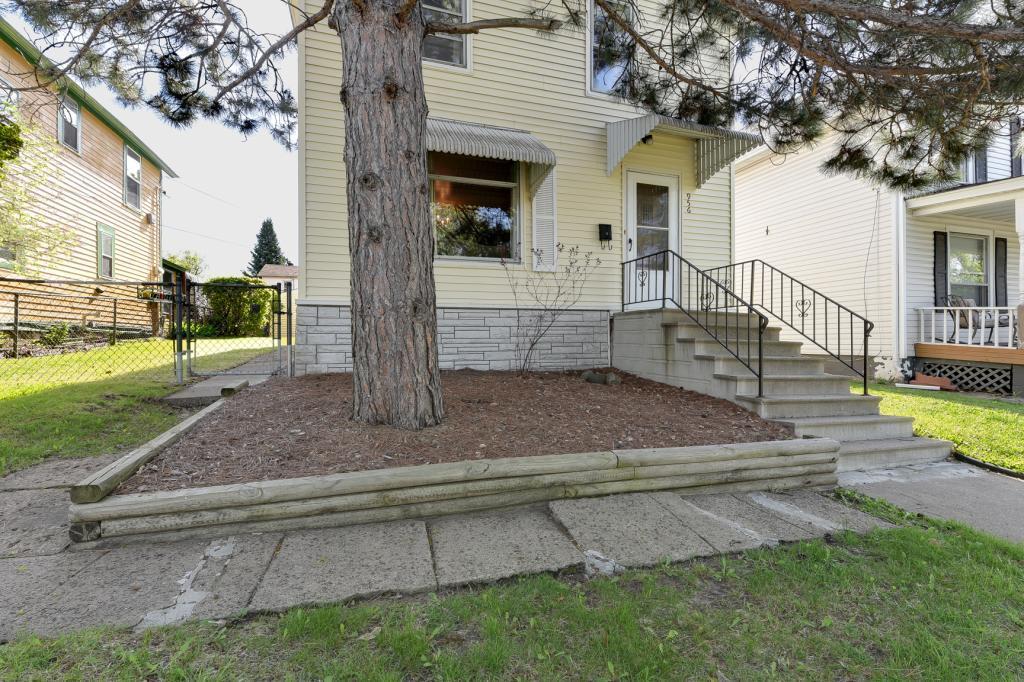 View of Residential at 956 Earl Street, Saint Paul MN 55106, Saint Paul - Mike Wilen | Minnesota Team Real Estate