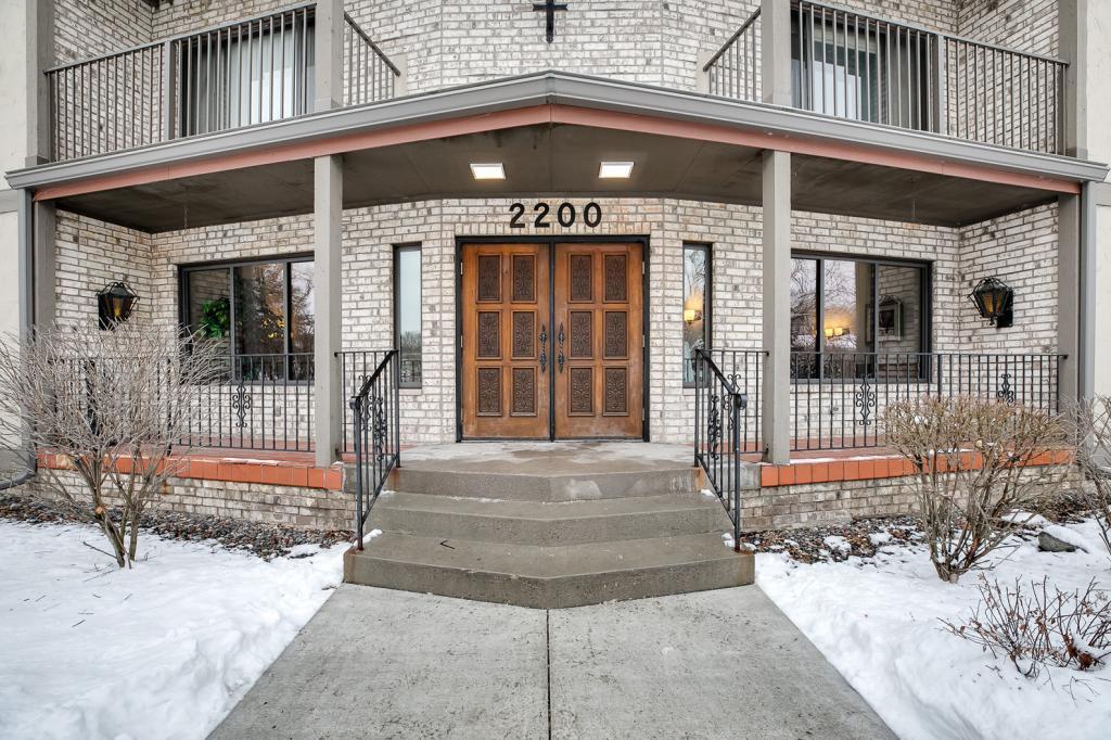 View of Residential at 2200 Nevada Avenue #305, Saint Louis Park MN 55426, Saint Louis Park - Mike Wilen | Minnesota Team Real Estate